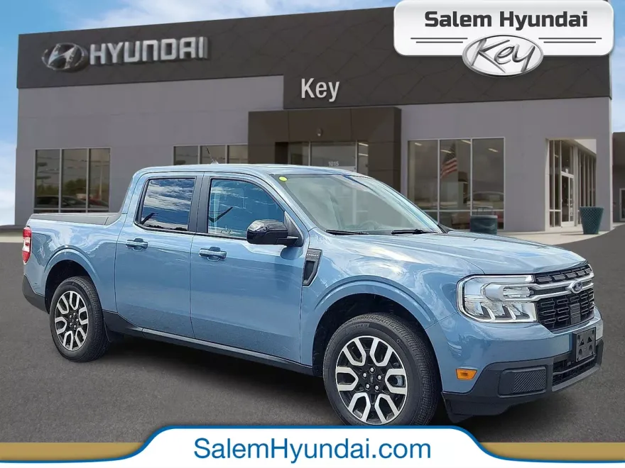 2024 Ford Maverick Lariat photo 1