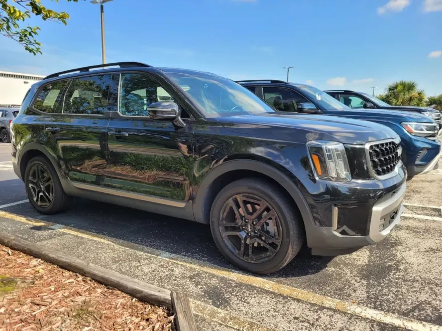 2023 Kia Telluride SX X-Line photo 1