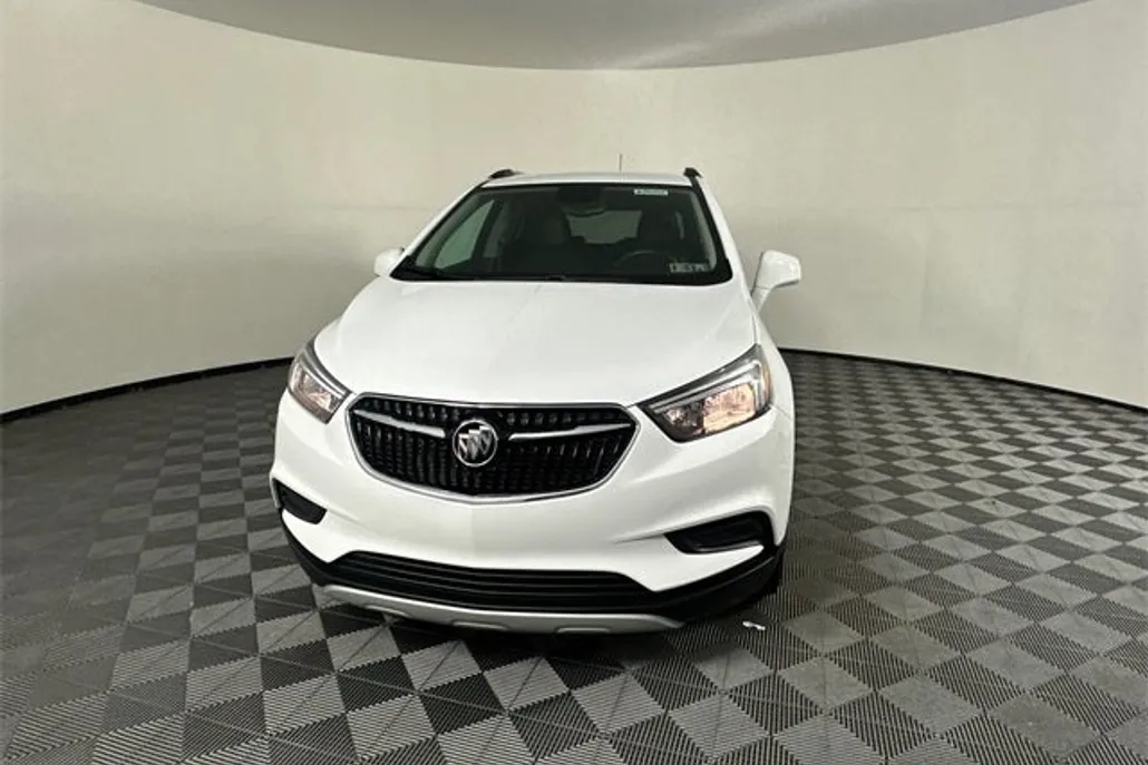 2022 Buick Encore Preferred photo 1