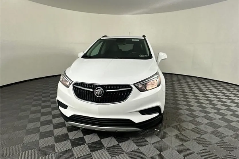 2022 Buick Encore Preferred photo 1