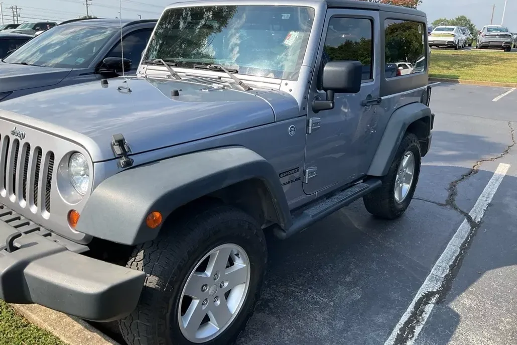 2013 Jeep Wrangler Sport photo 1