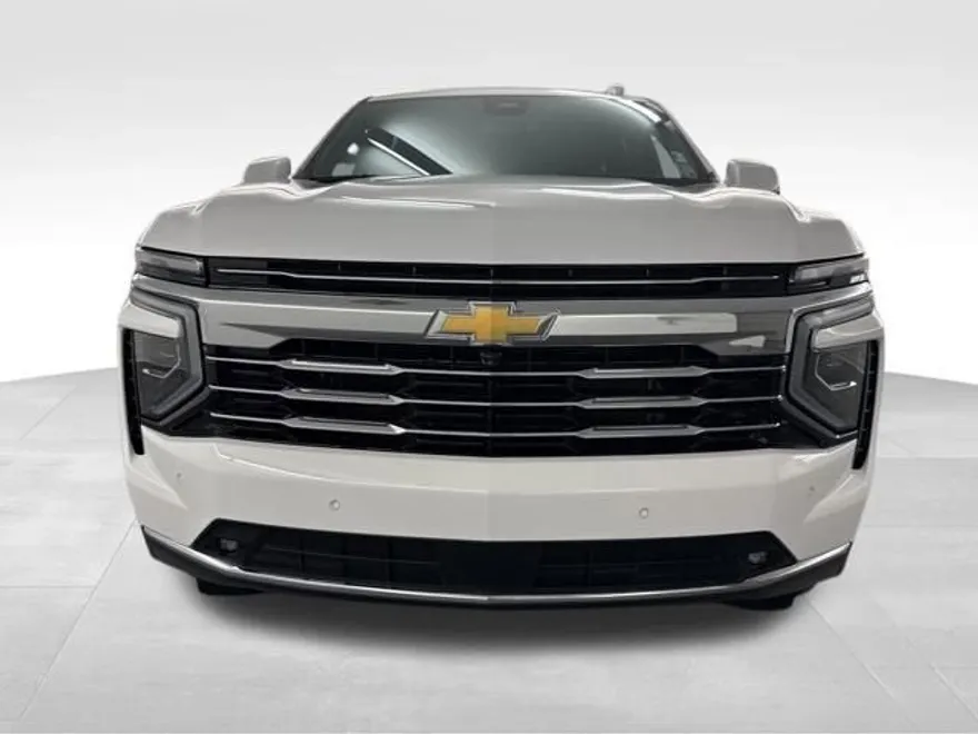 2025 Chevrolet Tahoe LT photo 1