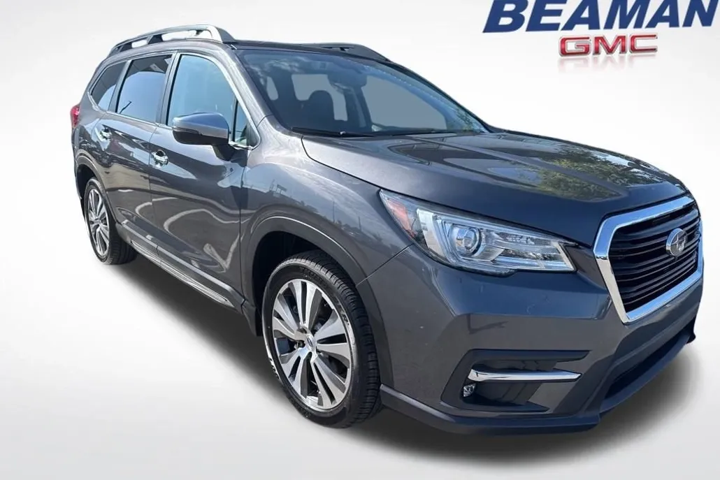 2022 Subaru Ascent Touring photo 1