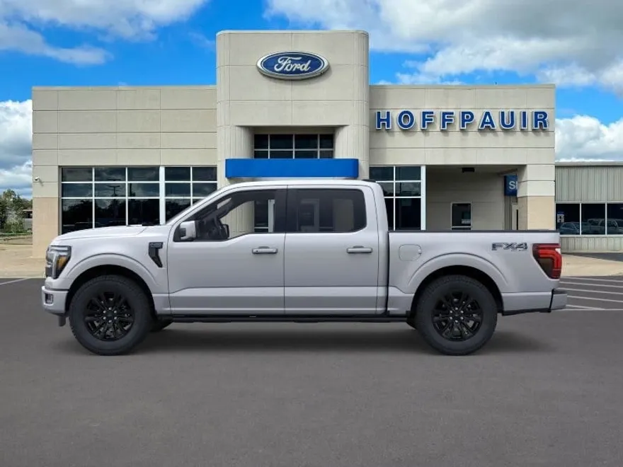 2025 Ford F-150 Platinum photo 1