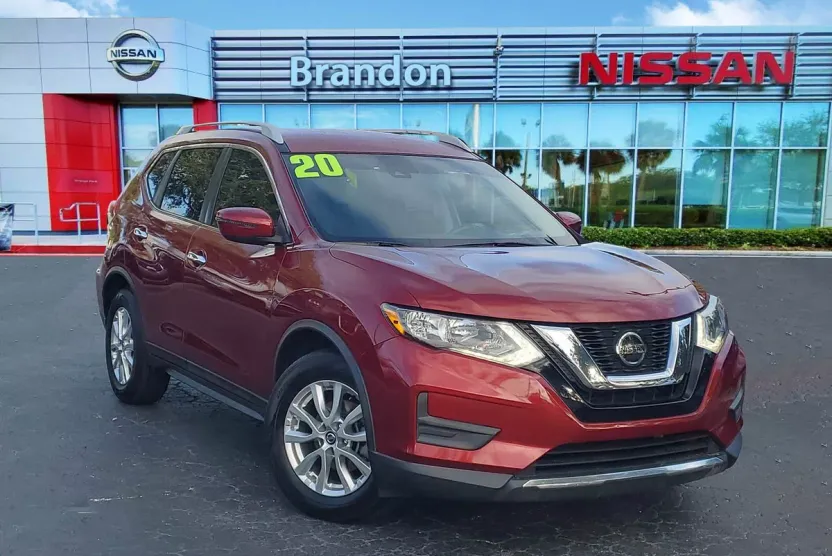 2020 Nissan Rogue SV photo 1