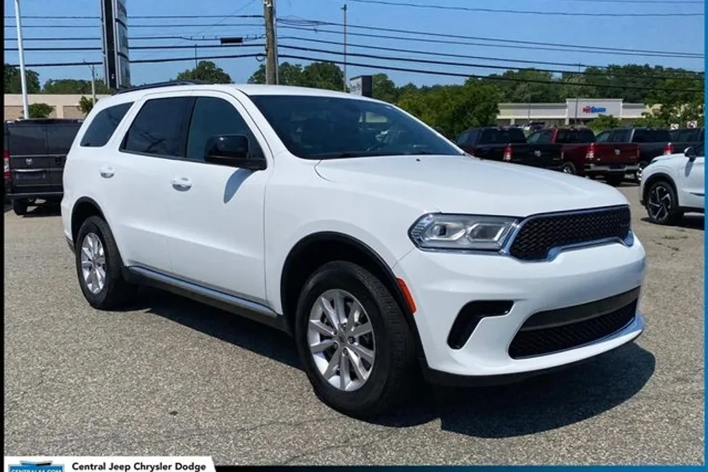 2024 Dodge Durango SXT photo 1