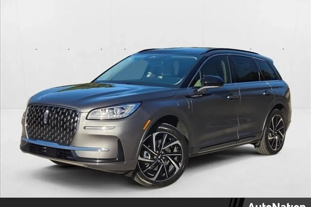 2025 Lincoln Corsair Grand Touring photo 1