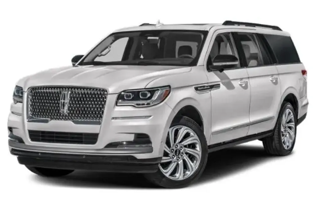 2024 Lincoln Navigator L Reserve photo 1