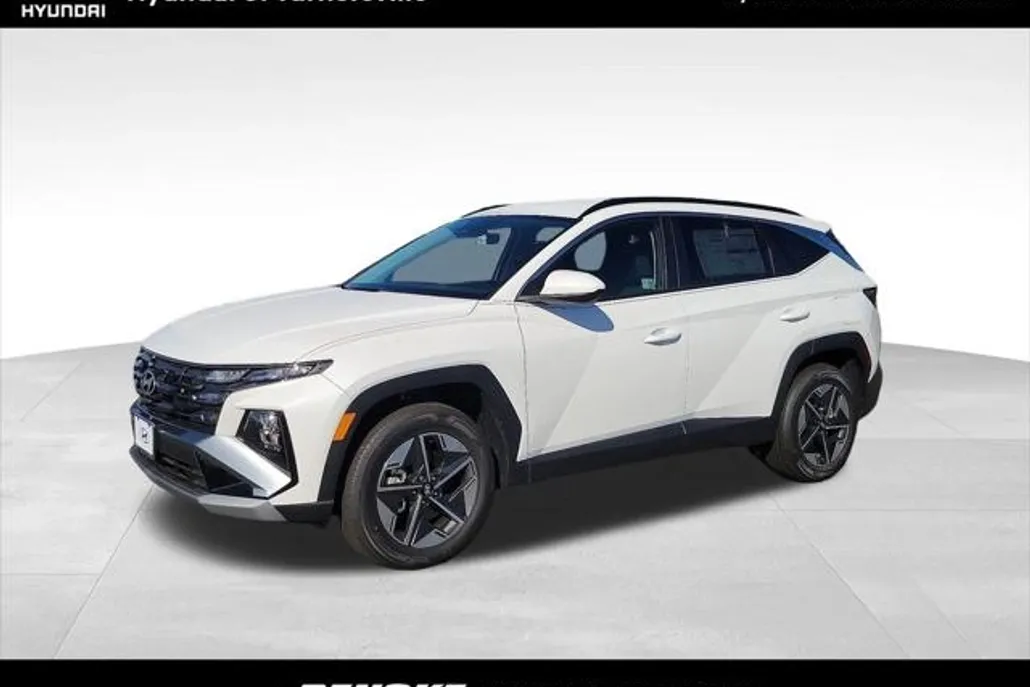 2025 Hyundai Tucson SEL photo 1