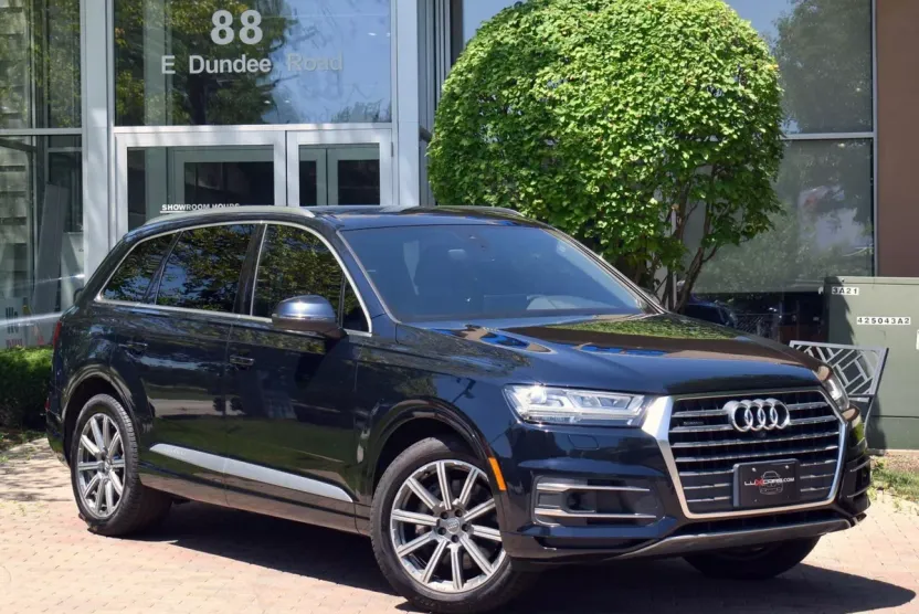 2017 Audi Q7 Premium Plus photo 1