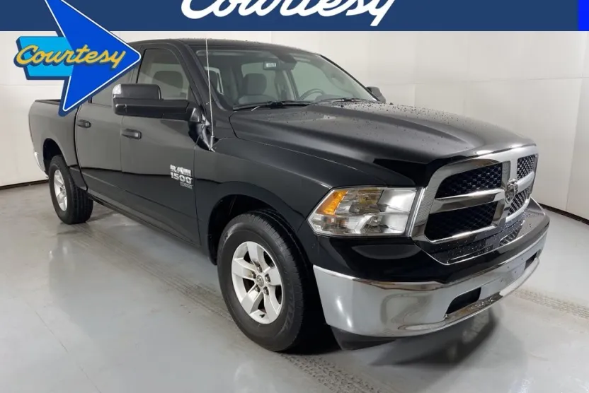 2023 Ram 1500 Classic SLT photo 1