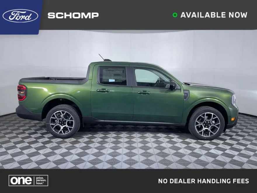 2025 Ford Maverick Lariat photo 1