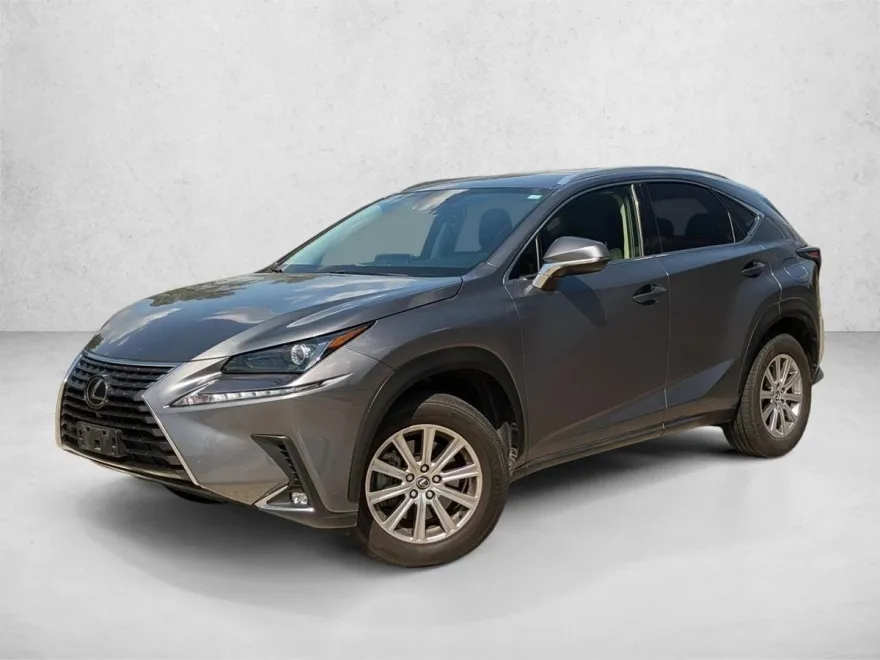 2018 Lexus NX 300 Luxury photo 1