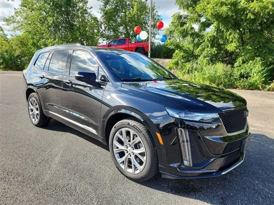 2020 Cadillac XT6 Sport photo 1