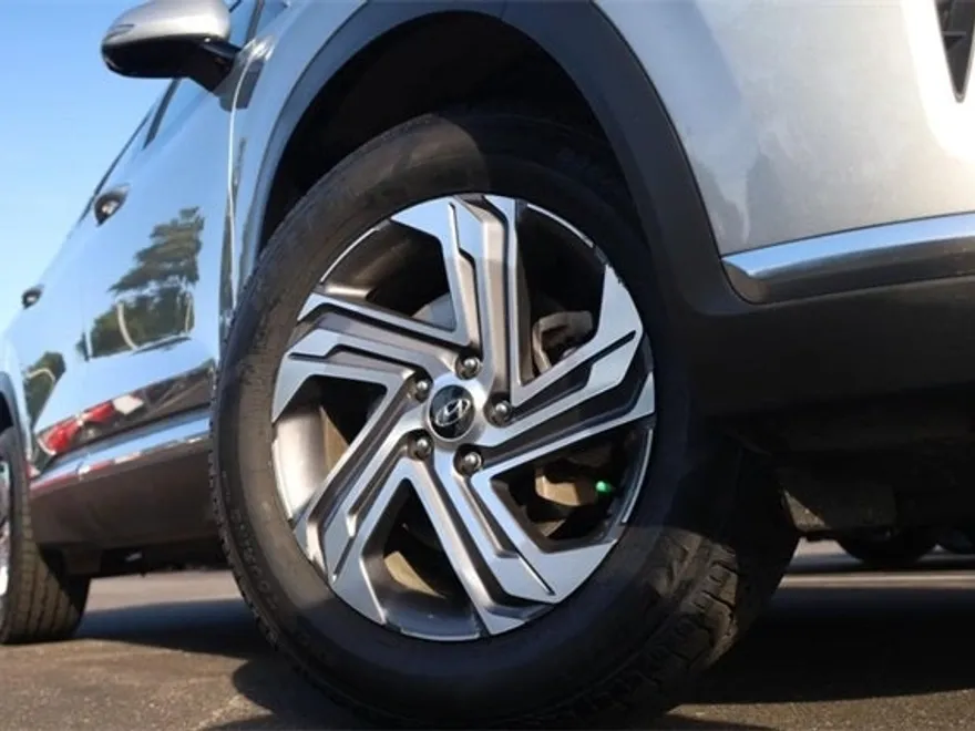2023 Hyundai Santa Fe SEL Premium photo 1