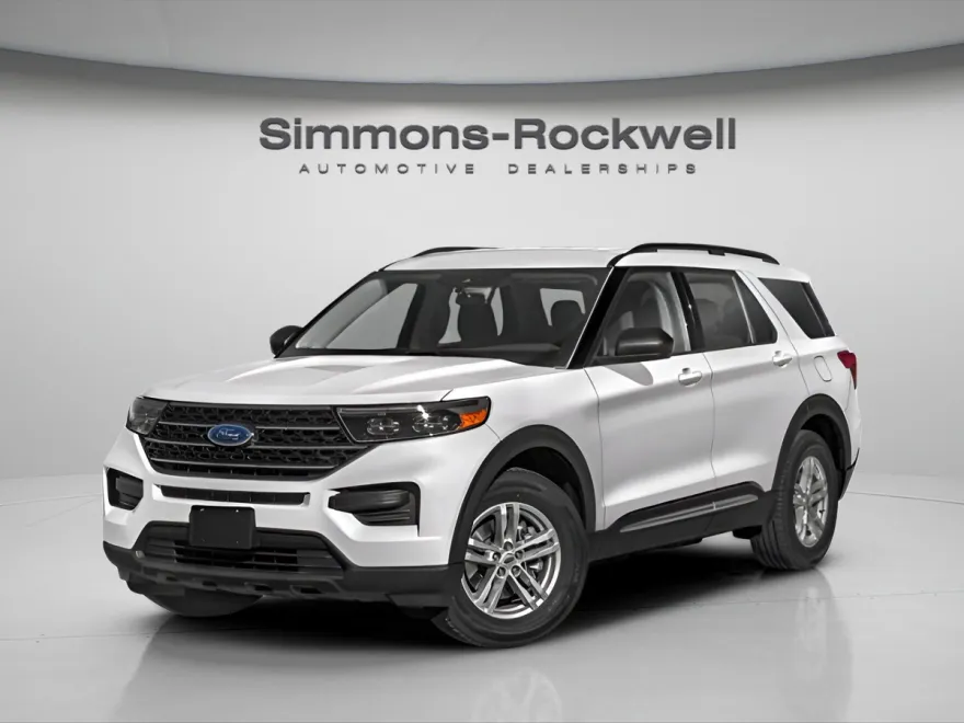 2023 Ford Explorer XLT photo 1