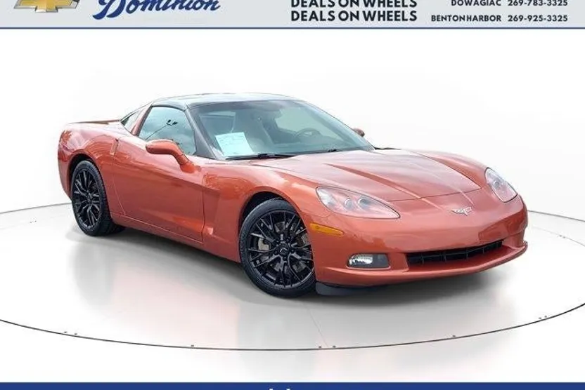 2005 Chevrolet Corvette Base photo 1