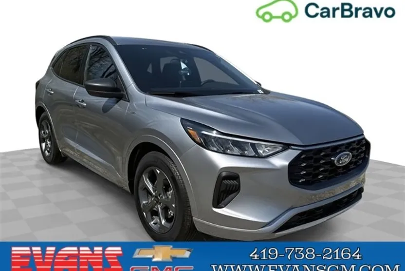 2024 Ford Escape ST-Line photo 1