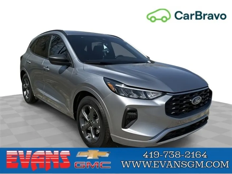 2024 Ford Escape ST-Line photo 1