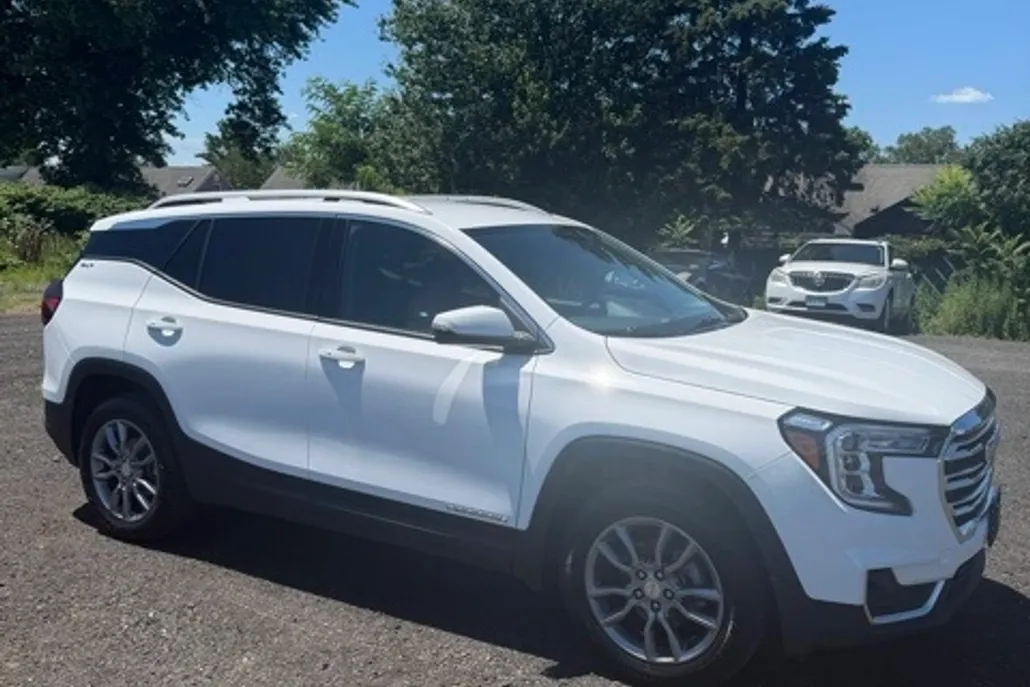 2022 Gmc Terrain SLT photo 1