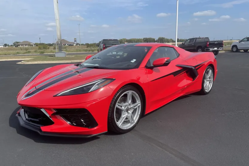 2024 Chevrolet Corvette Stingray 1LT photo 1