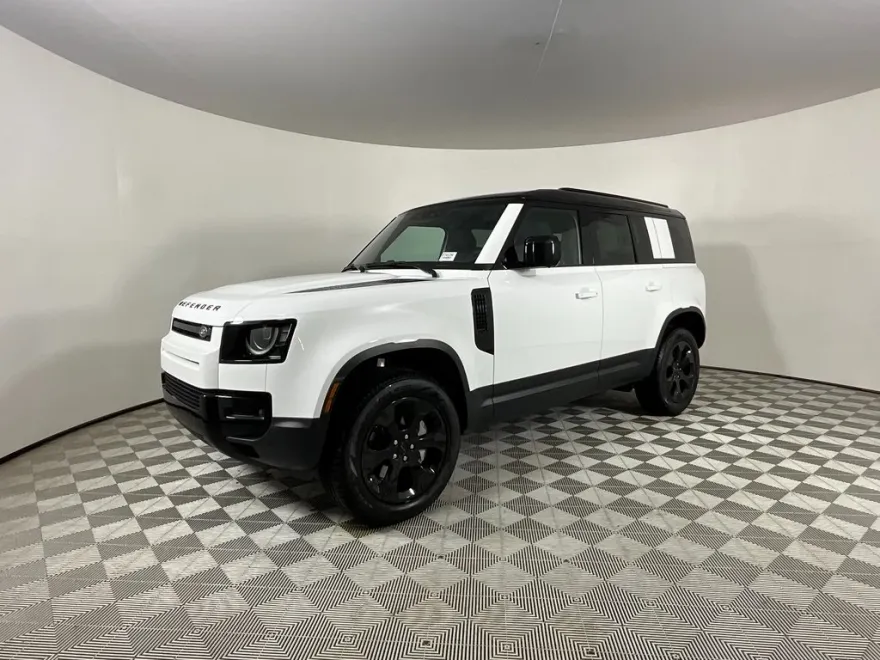 2026 Land Rover Defender 110 S photo 1