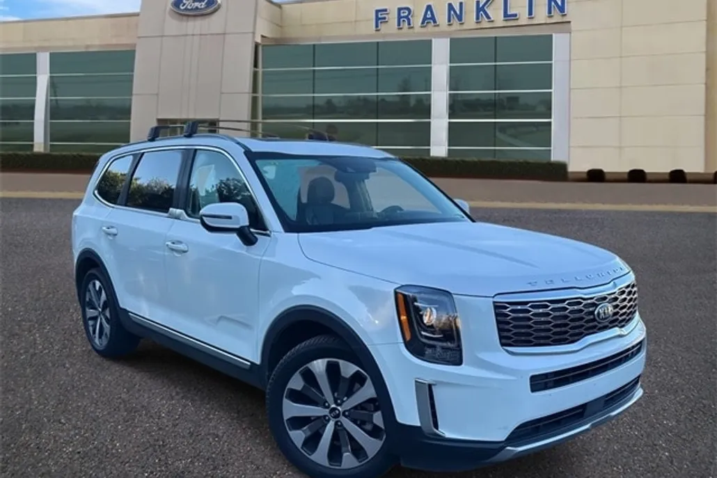 2020 Kia Telluride S photo 1