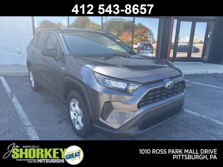 2021 Toyota RAV4 Hybrid LE photo 1