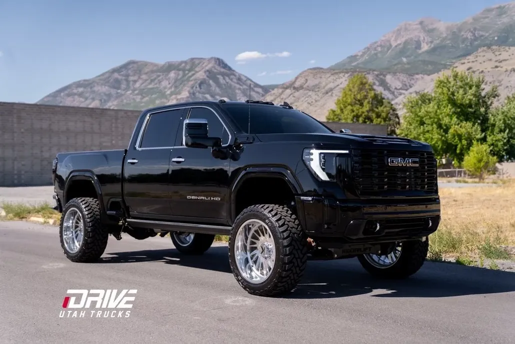 2025 Gmc Sierra 3500 HD Denali Ultimate photo 1