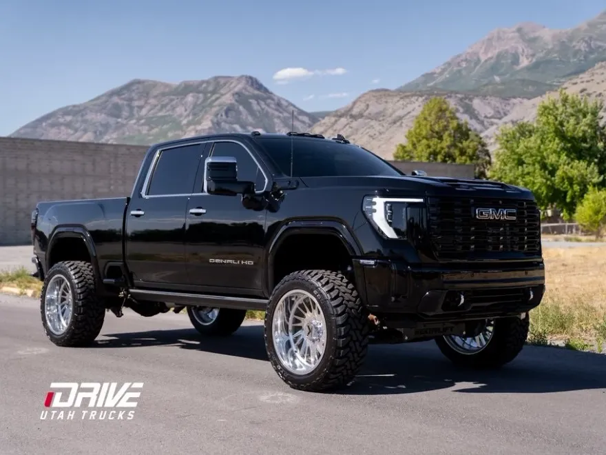 2025 Gmc Sierra 3500 HD Denali Ultimate photo 1