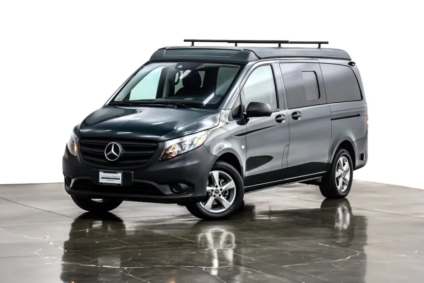 2021 Mercedes Benz Metris Passenger Van photo 1