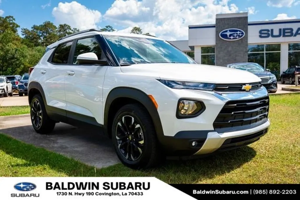 2023 Chevrolet Trailblazer LT photo 1