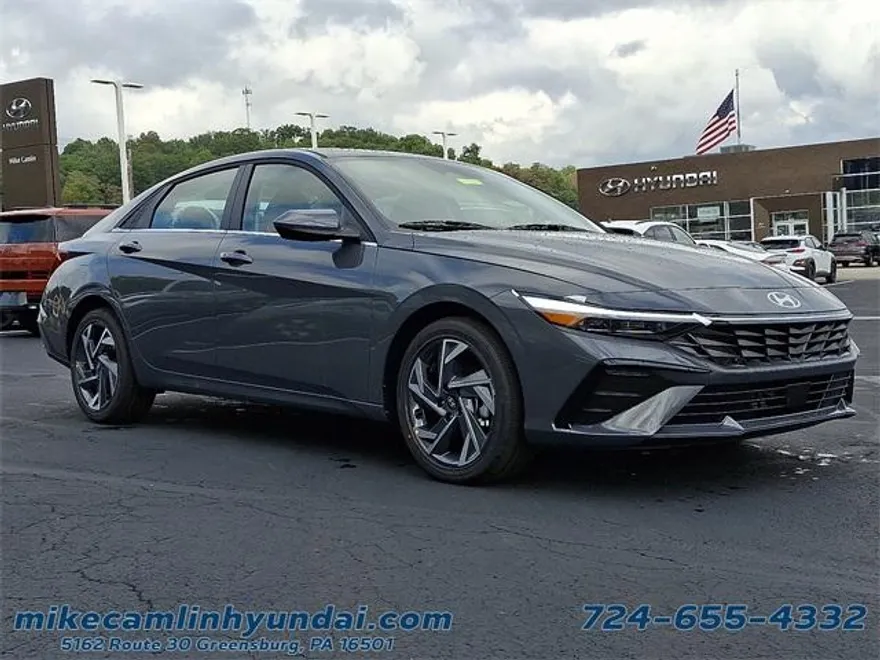 2025 Hyundai Elantra SEL Convenience photo 1