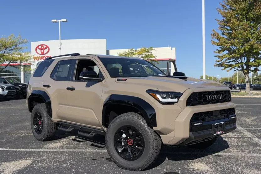 2025 Toyota 4Runner photo 1
