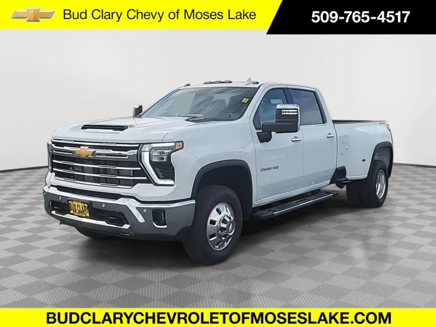 2025 Chevrolet Silverado 3500HD LTZ photo 1