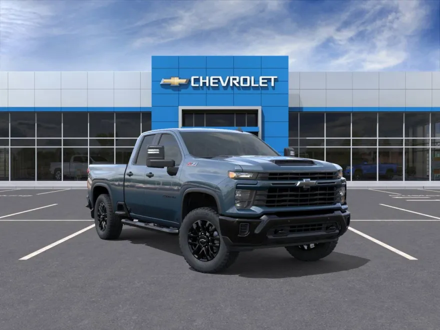 2026 Chevrolet Silverado 2500HD Custom photo 1