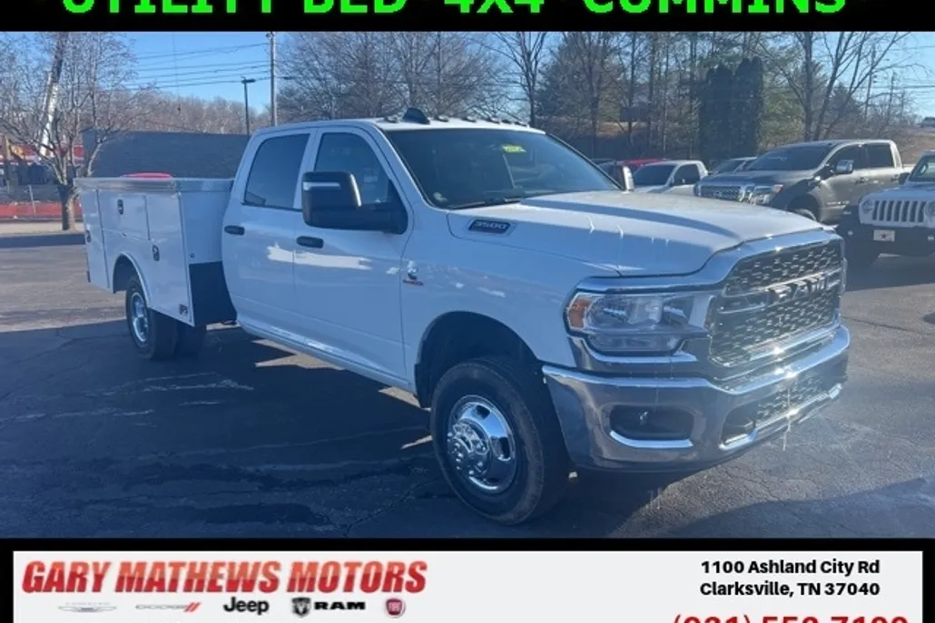 2024 Ram 3500 Tradesman photo 1