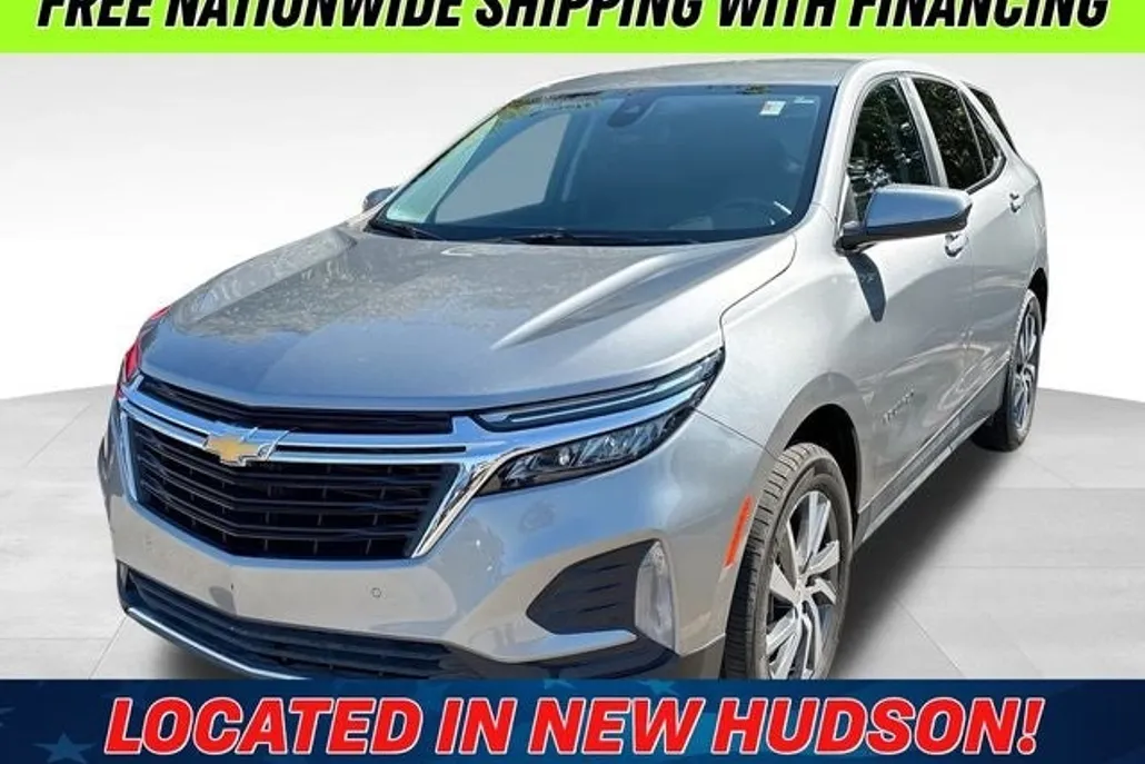 2024 Chevrolet Equinox LT photo 1