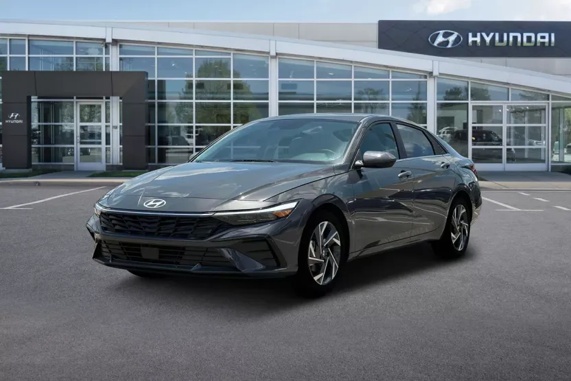2024 Hyundai Elantra SEL Convenience photo 1