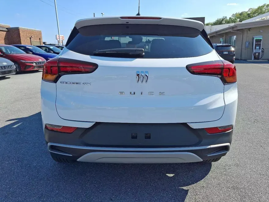 2024 Buick Encore GX Preferred photo 1