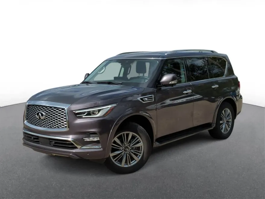 2022 Infiniti QX80 Luxe photo 1