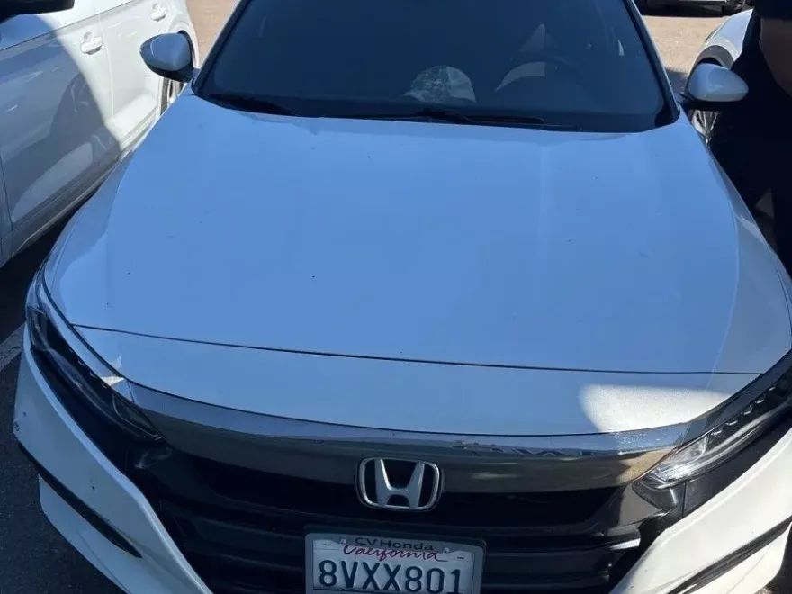 2019 Honda Accord Sport photo 1