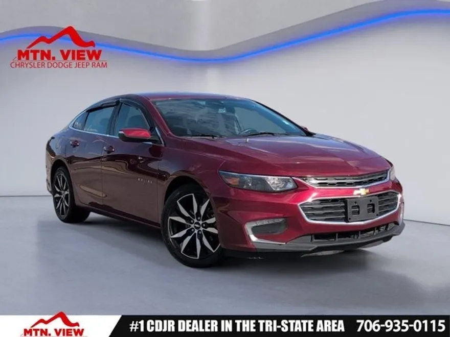 2018 Chevrolet Malibu 1LT photo 1