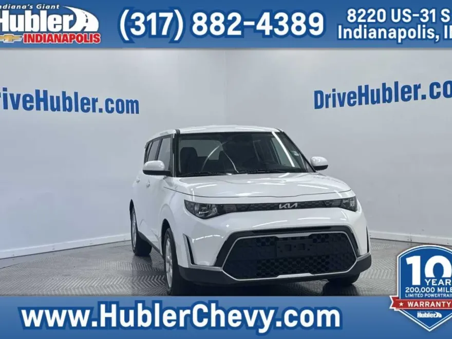 2023 Kia Soul LX photo 1