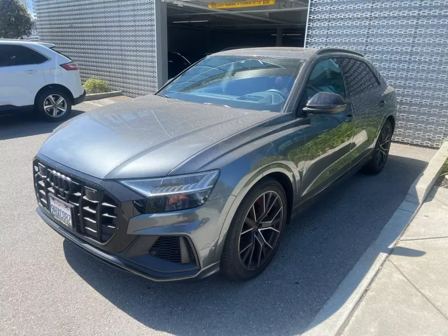 2023 Audi SQ8 Prestige photo 1