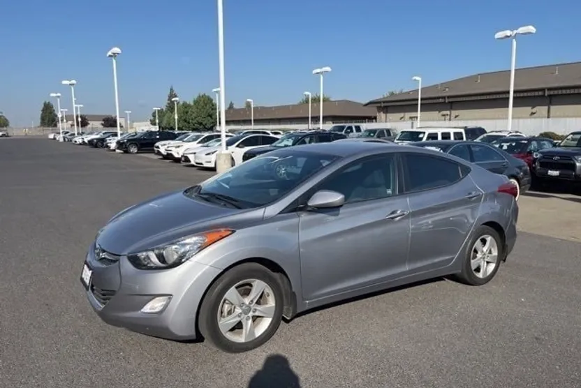 2013 Hyundai Elantra GLS Limited GS SE Tech photo 1