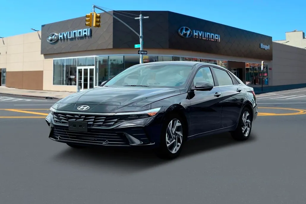 2025 Hyundai Elantra Limited photo 1