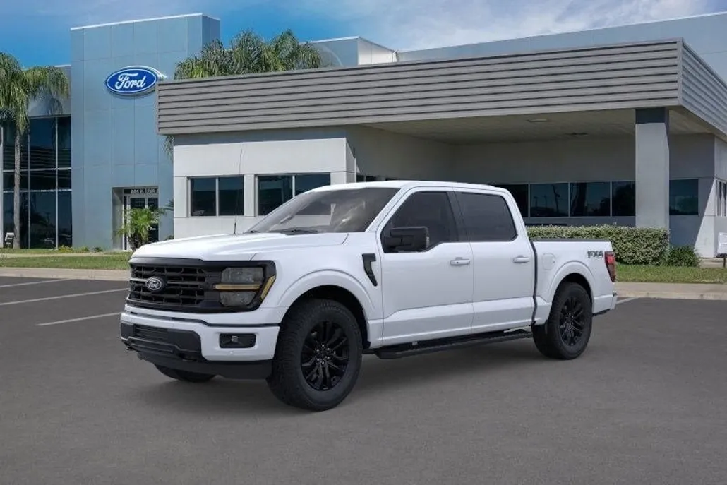 2025 Ford F-150 XLT photo 1