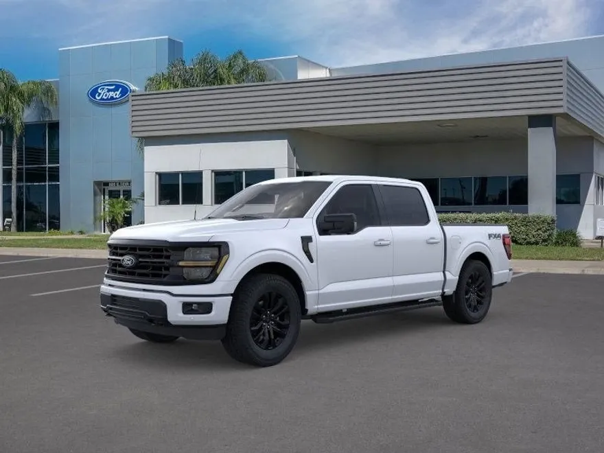 2025 Ford F-150 XLT photo 1