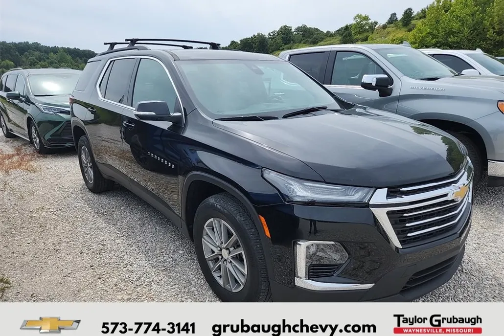 2023 Chevrolet Traverse Cloth photo 1